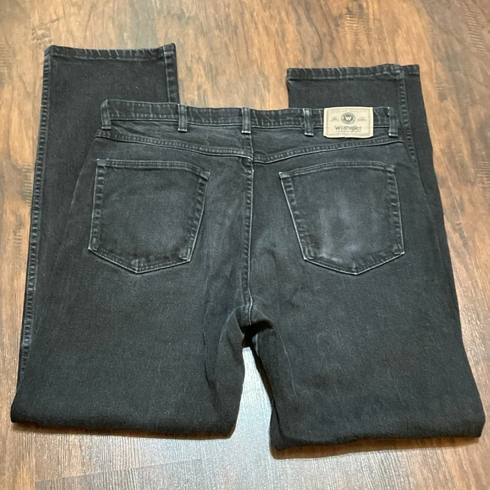 WRANGLER JEANS black denims regular fit size 36/32 Guc - Picture 11 of 11